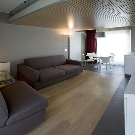 Apartamento Casa Nelle Vigne Castiglione Tinella Exterior foto